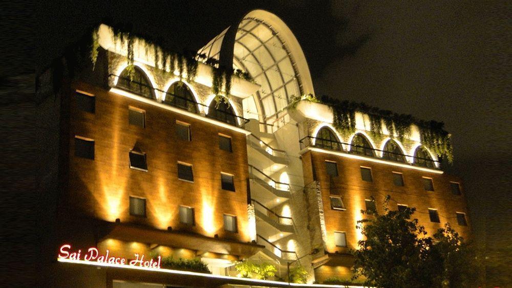 Sai Palace Hotel Мумбаи Экстерьер фото